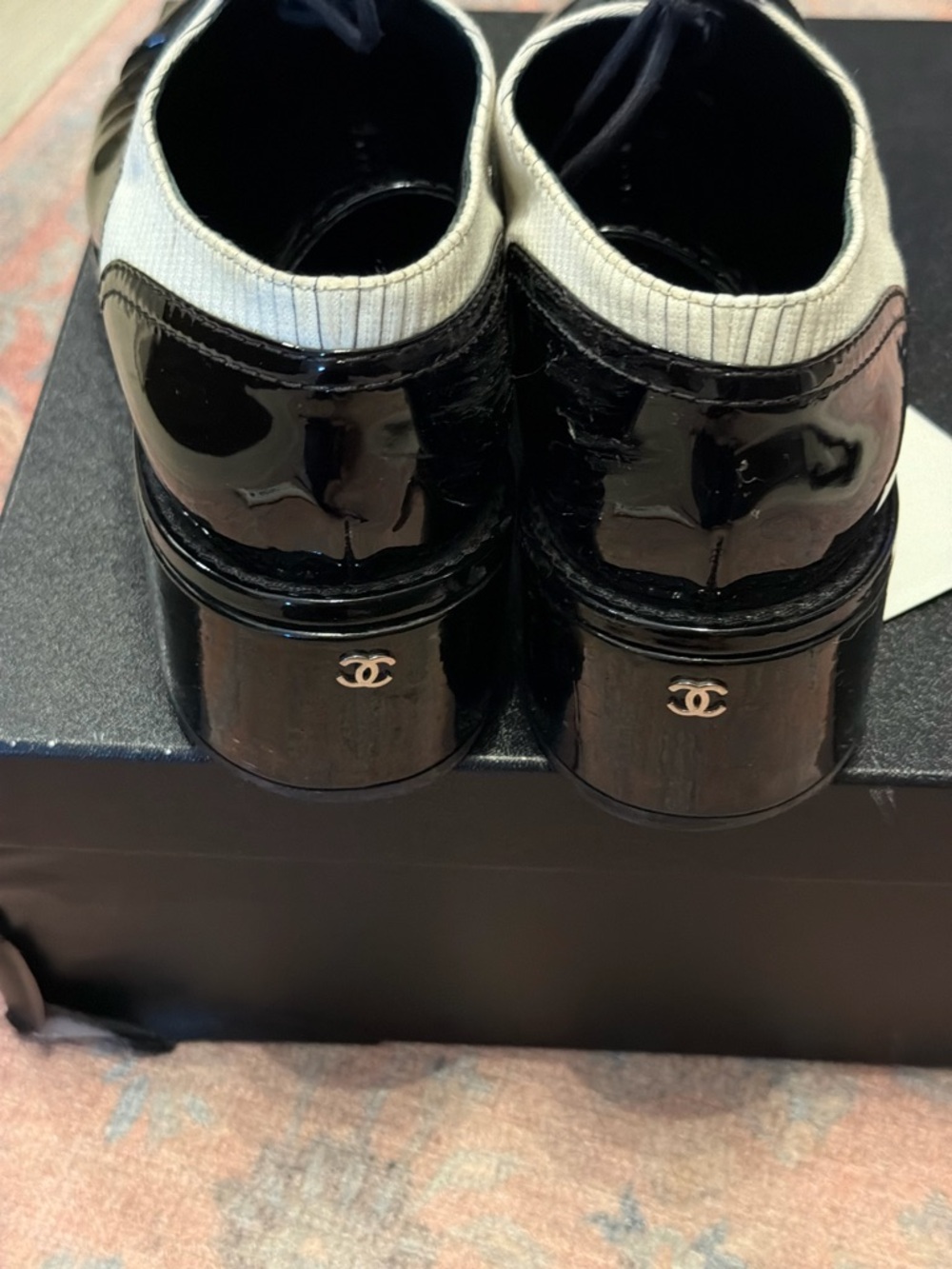 GC Chanel Chunky Black Patent Pinstripe Lace Up Oxford Shoes Size 42 - Picture 7 of 11